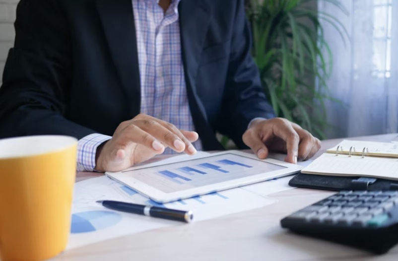 a person reviewing an analysis report